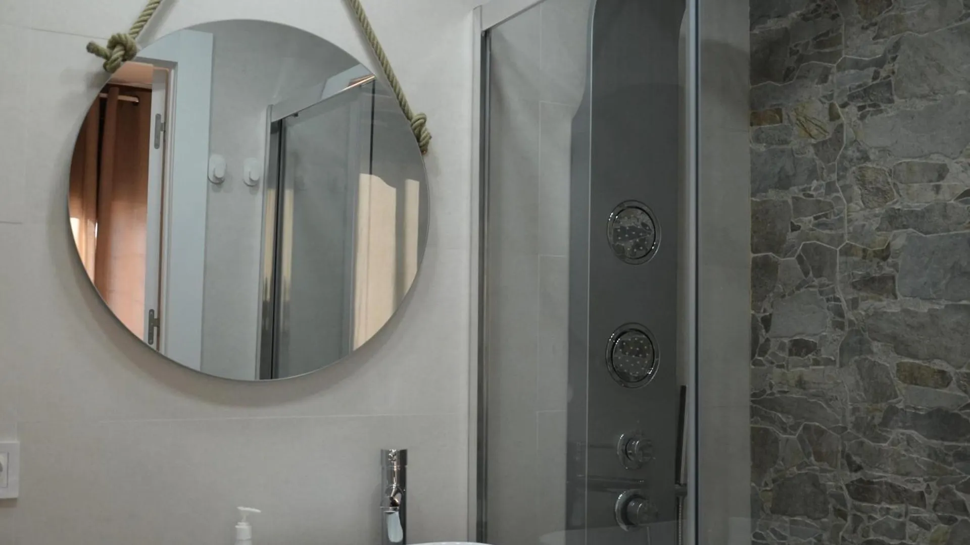 Apartment Suite Catedral Jaen Spain